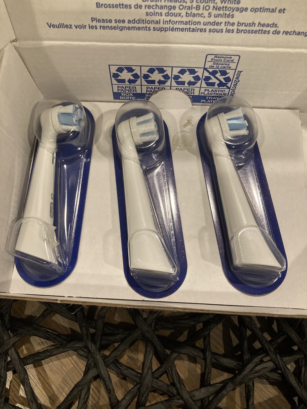 Oral B I-O Replacement Brush Heads (3-Pack)